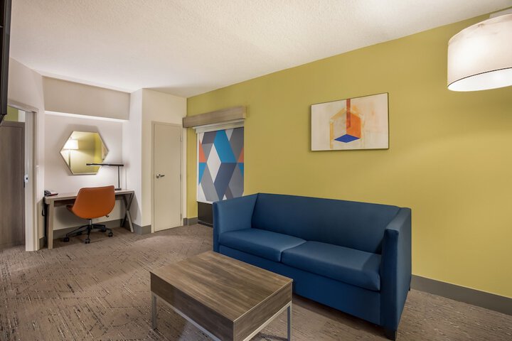 Holiday Inn Express Hotel & Suites PERRY by IHG