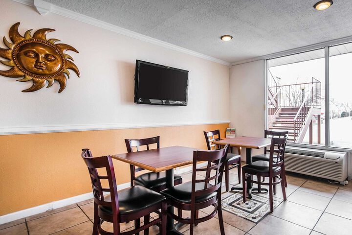 Rodeway Inn Hopkinsville