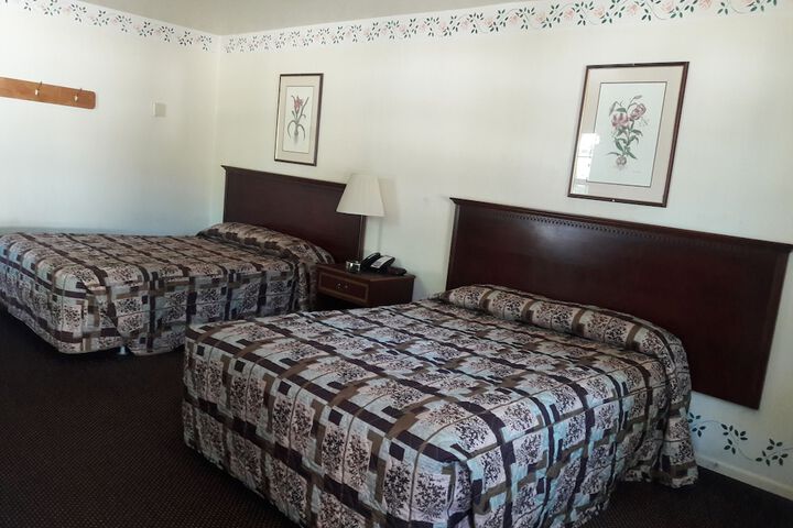 Room 9 of 44