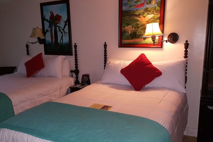 Room 101 of 392