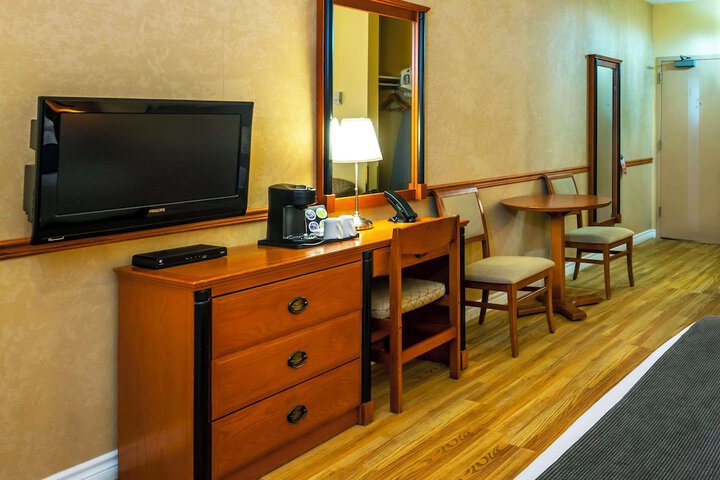 Room 74 of 125