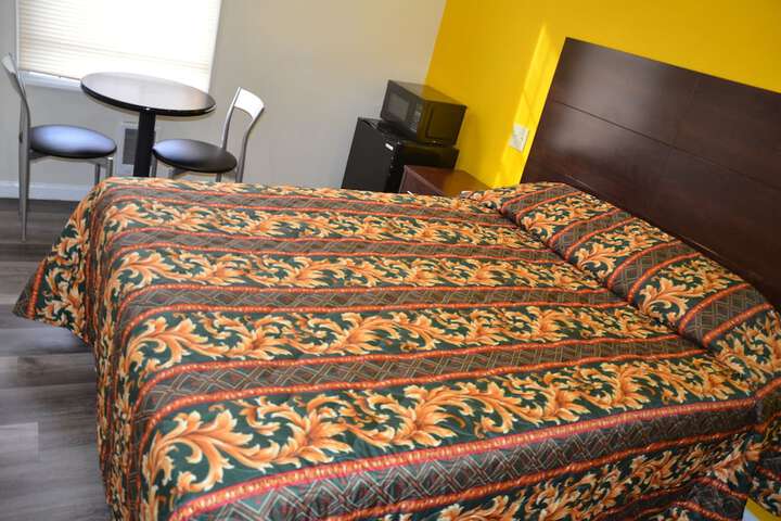 Room 20 of 34