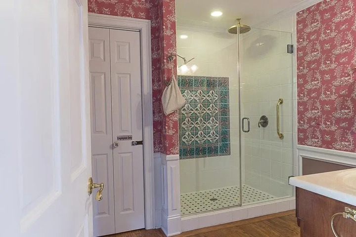 MELANGE BED AND BREAKFAST