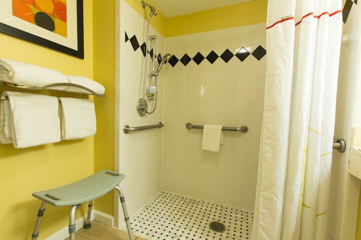 Room 14 of 21
