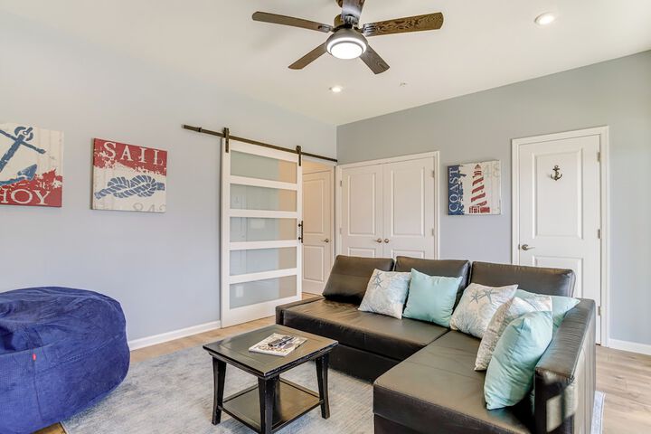 Walk to Dtwn: Waterfront Eastern Shore Townhome!