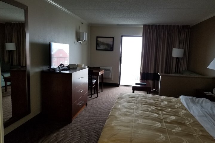 Room 22 of 56