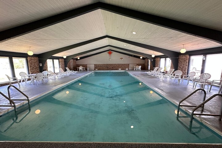 Pool 7 of 56