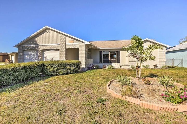 Waterfront Port Richey House w / Heated Pool!