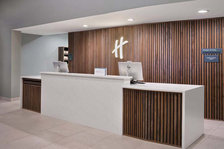 Holiday Inn Gonzales by IHG