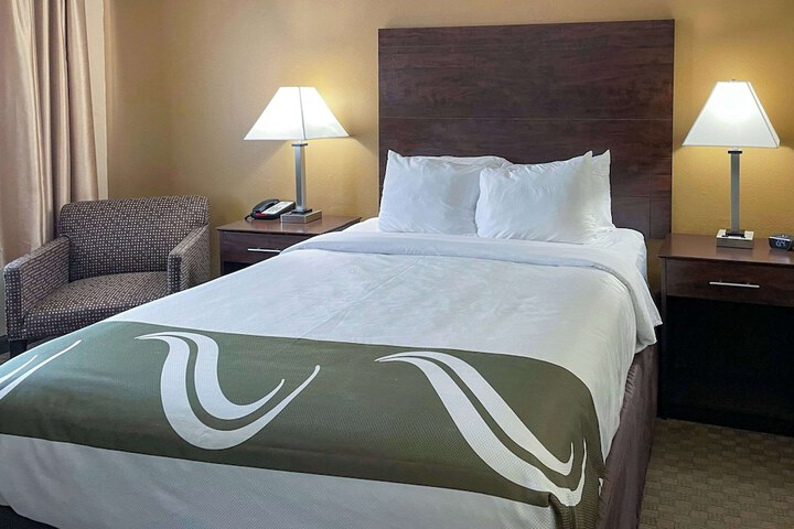 Quality Inn Ontario