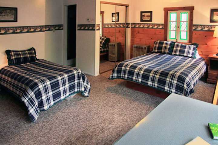 Room 93 of 144