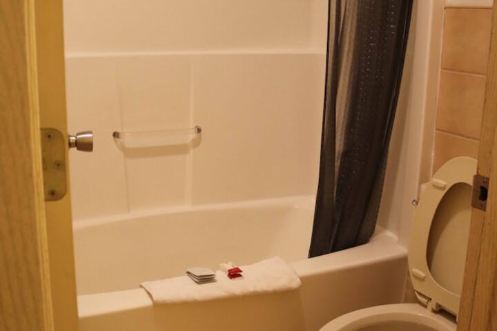 Room 16 of 22