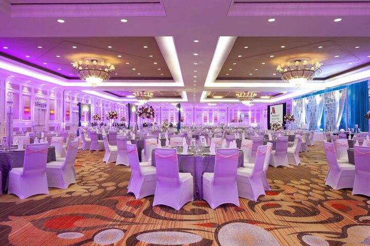 Ballroom/Hall 61 of 78