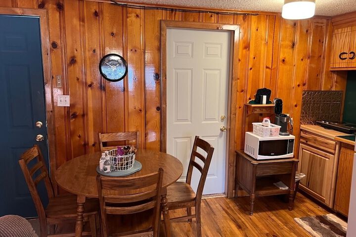 Room 51 of 236