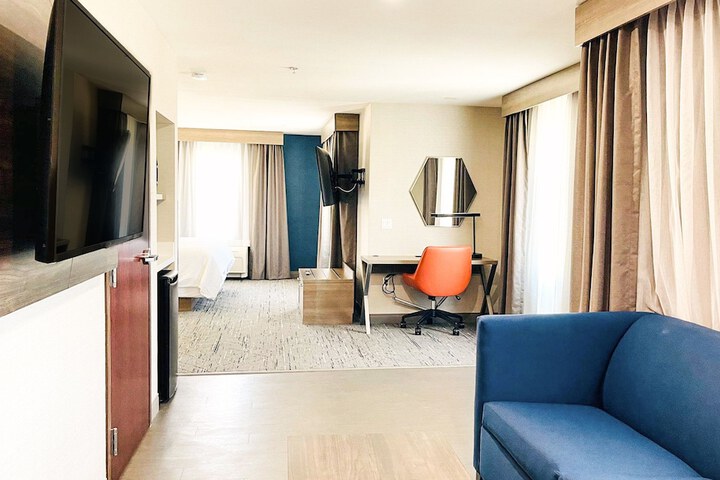 Holiday Inn Express & Suites Frazier Park by IHG