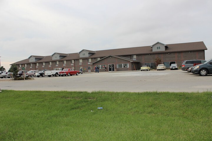 Super 8 by Wyndham Missouri Valley