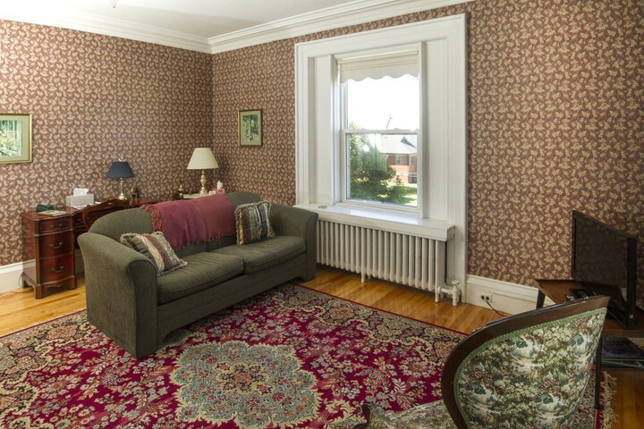 Room 19 of 55