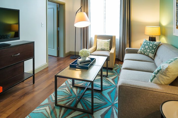 Hotel Indigo Savannah Historic District by IHG