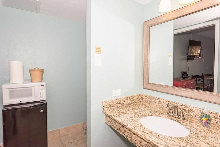 Room 135 of 248