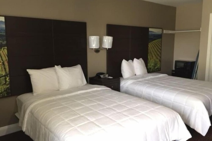 Room 11 of 43