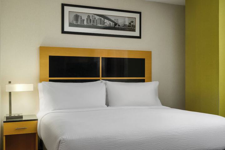 Room 15 of 35