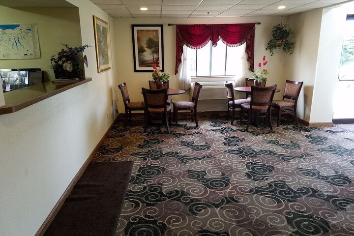 Auburn Inn