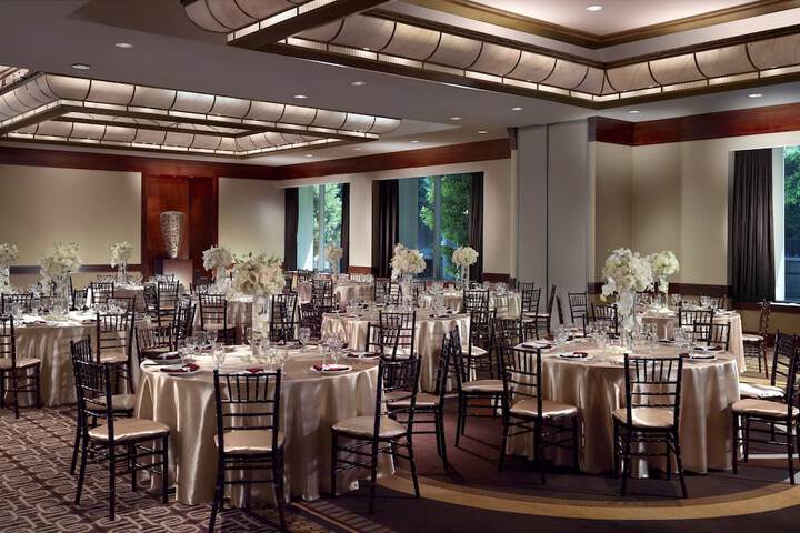 Omni Los Angeles Hotel at California Plaza