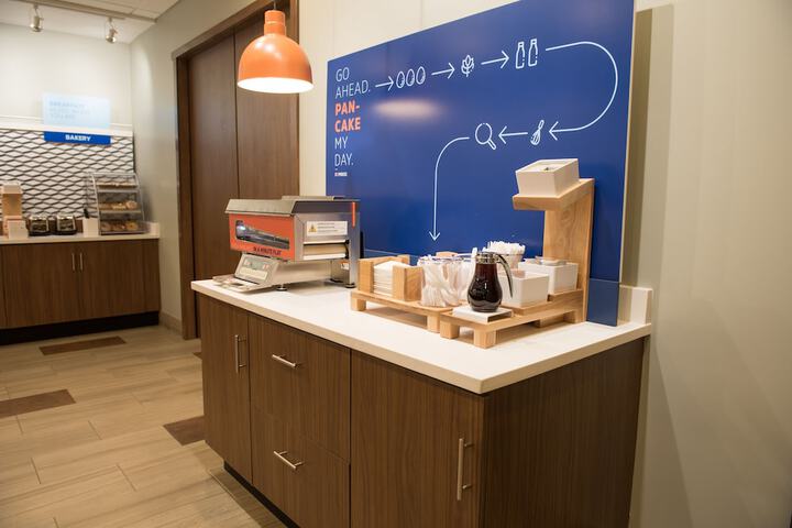 Holiday Inn Express & Suites Orland Park - Mokena by IHG