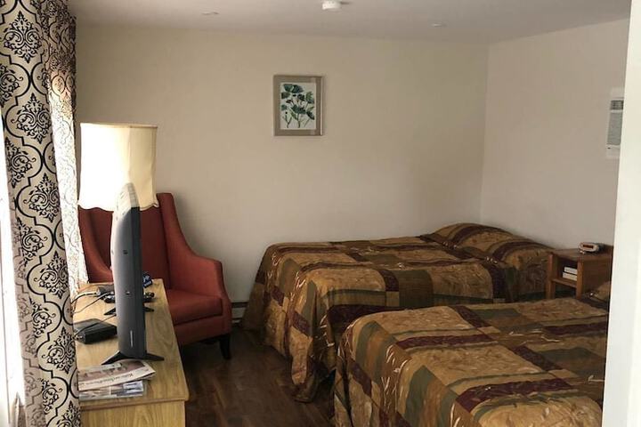Room 28 of 51