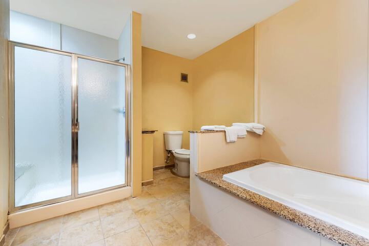 Comfort Inn & Suites Michigan City South