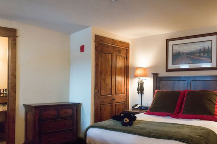 Lodge at Whitefish Lake
