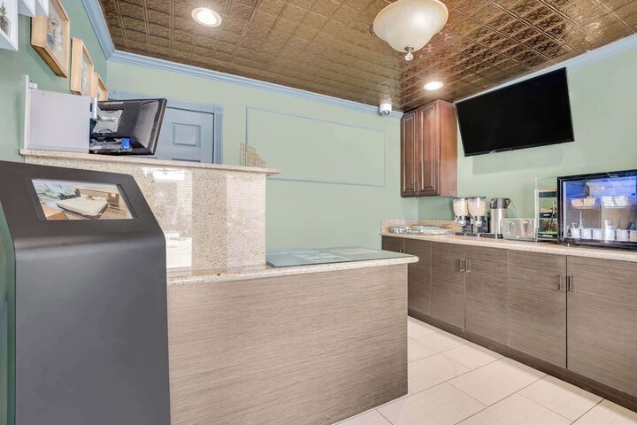 Sather Berkeley SureStay Collection by Best Western