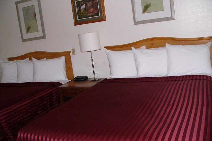 Room 26 of 47