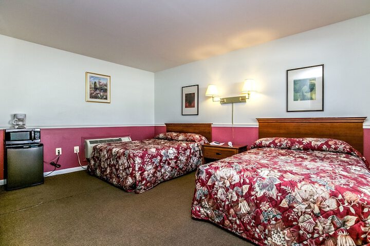 Room 9 of 15