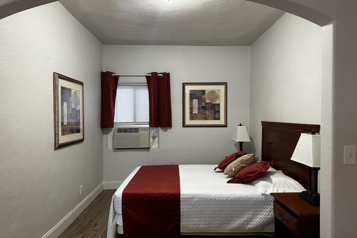 Room 3 of 26