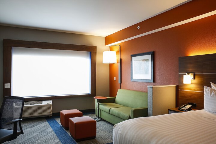 Room 15 of 57