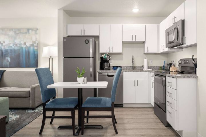 WaterWalk Extended Stay by Wyndham Minneapolis - Plymouth