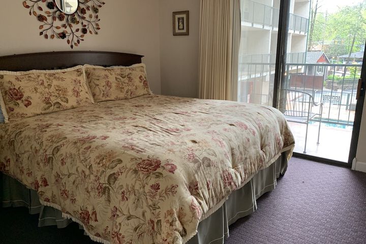Room 113 of 165