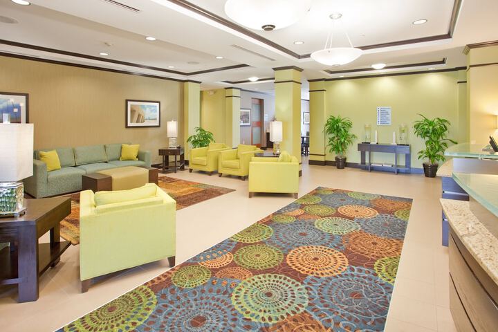 Holiday Inn Express Hotel & Suites St. Joseph by IHG