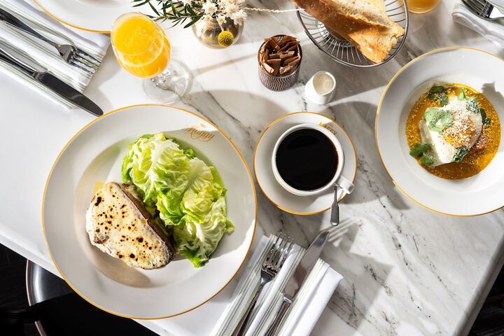 Breakfast/Coffee Service 70 of 93