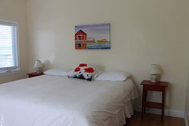 Room 16 of 37