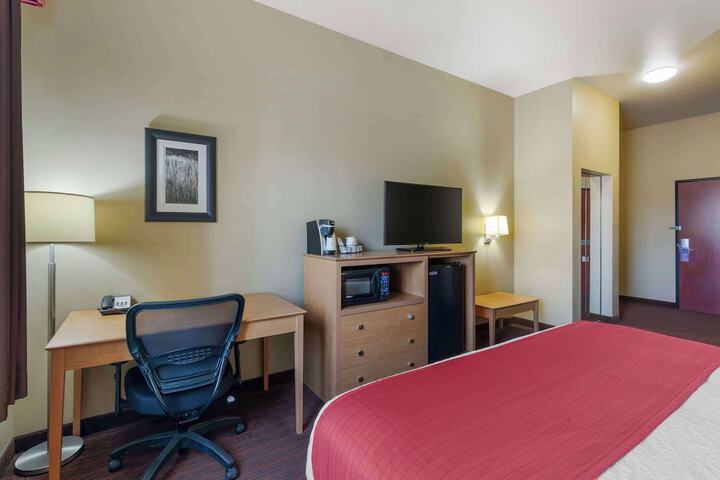 Room 30 of 39