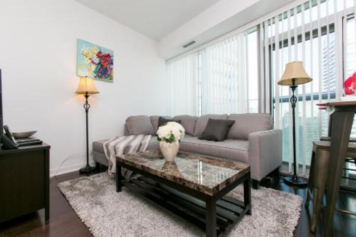 Royal Stays Furnished Apartments Entertainement District