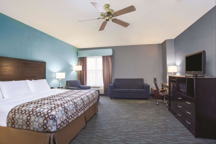 Room 40 of 53