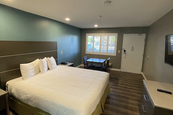 Room 19 of 22