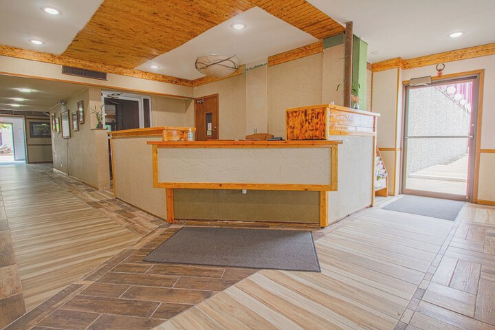 Hotel Interior 15 of 65
