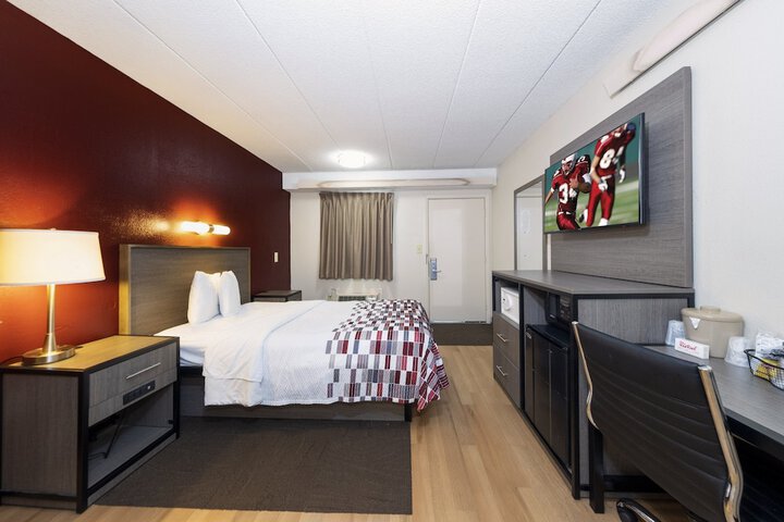 Room 18 of 24