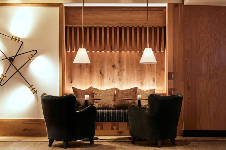 Madeline Hotel & Residences Auberge Collection