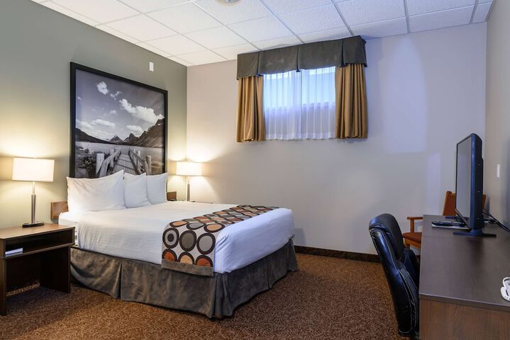 Room 16 of 45