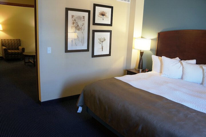 Room 47 of 64